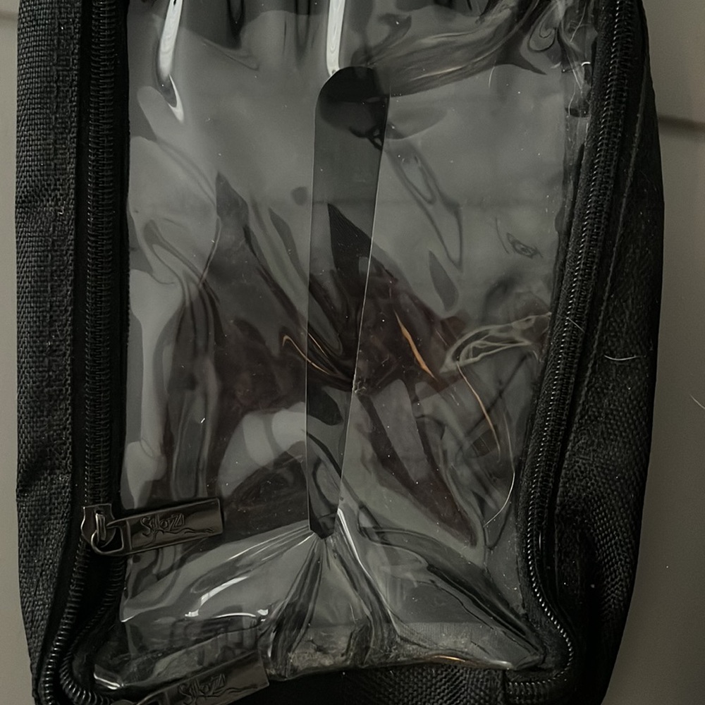 Makeup supplies - Picture 2 of 5